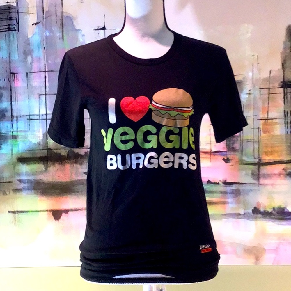 WOMANS/UNISEX BLACK PETA “ I LOVE VEGGIE BURGERS” GRAPHIC  TEE. SIZE MEDIUM